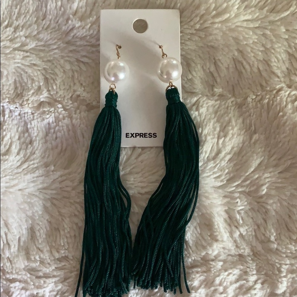 NWT green tassel earnings.